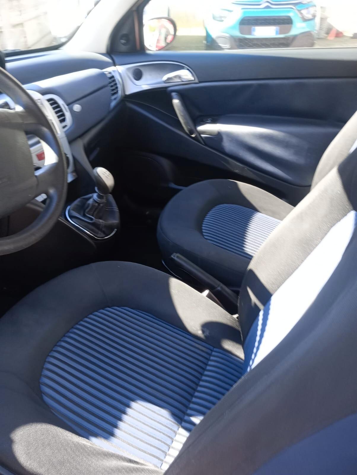 Lancia Ypsilon 1.2 Gpl