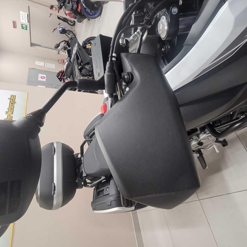 Suzuki V-Strom 650XT - 2021