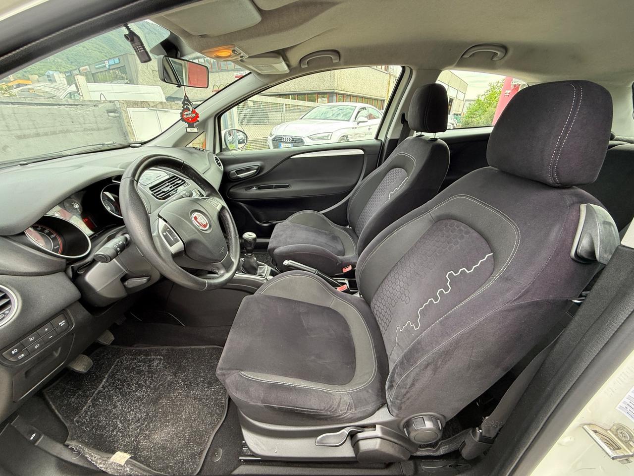 Fiat Punto 1.3 MJT II 75 CV 3 porte Lounge NEO PATENTATI