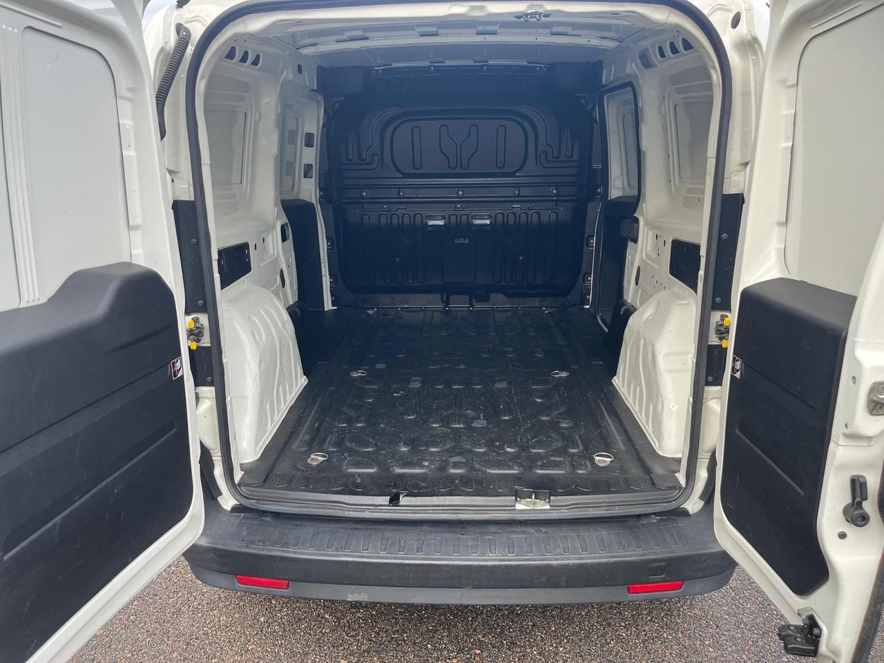 Fiat Doblo 1.6 MJT 105CV S&S PL-TN *3 POSTI*MAXI*fatturabile*