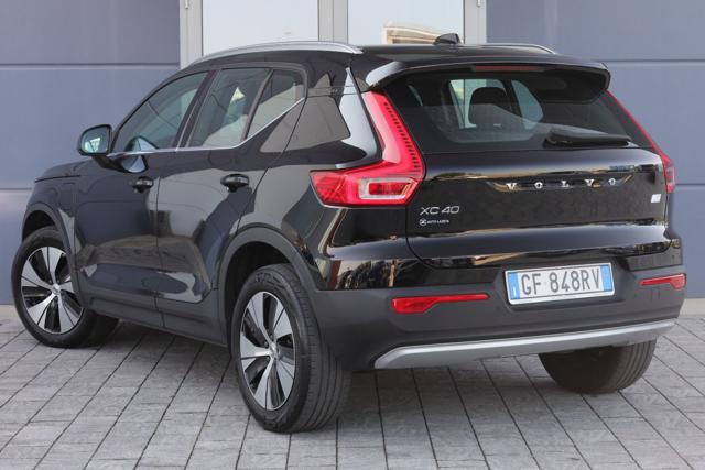 VOLVO XC40 T4 Recharge Plug-in Hybrid Inscription Expression