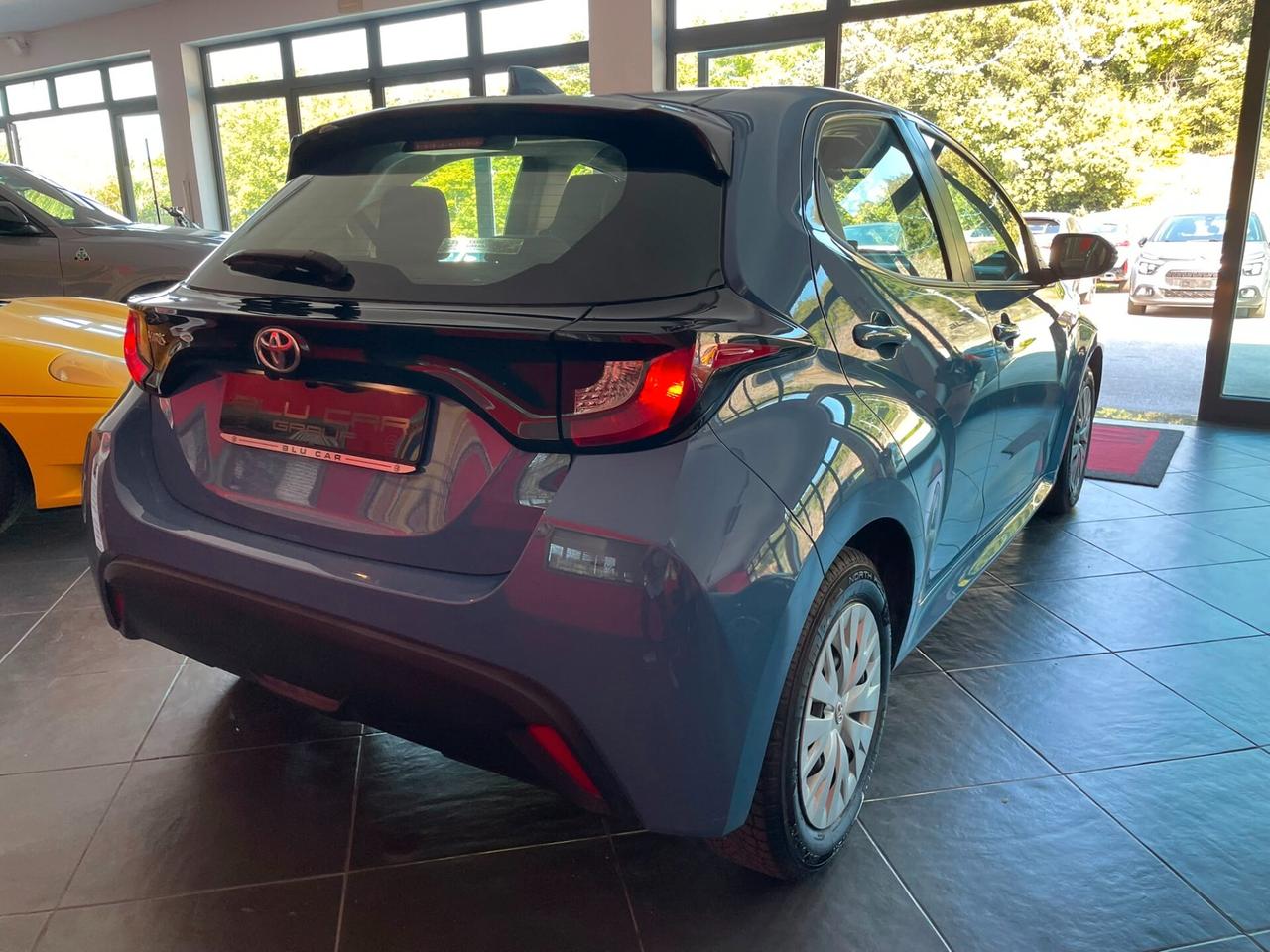 TOYOTA YARIS 1.0 ACTIVE 5P 72cv
