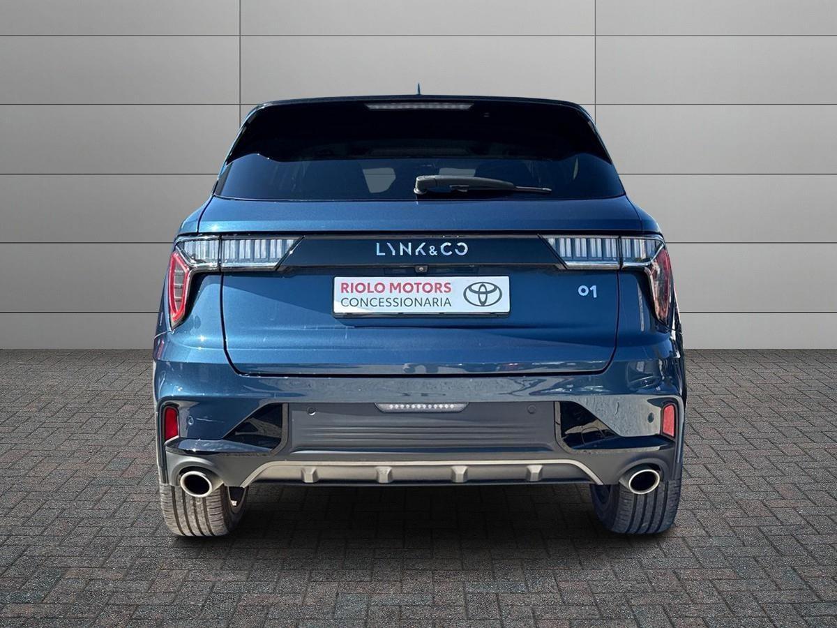 Lynk & Co 01 - 01 1.5 td phev auto