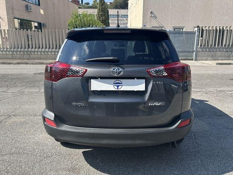 Toyota RAV4 Rav4 2.0 d-4d Lounge 2wd mt