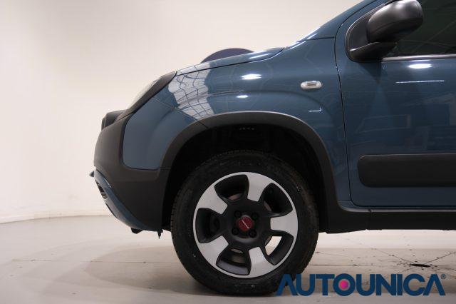 FIAT Panda CROSS 4x4 0.9 TWINAIR TURBO S&S NEOPATENTATI