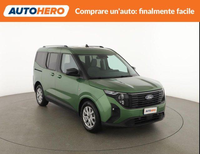 FORD Tourneo Courier 1.0 EcoBoost Titanium