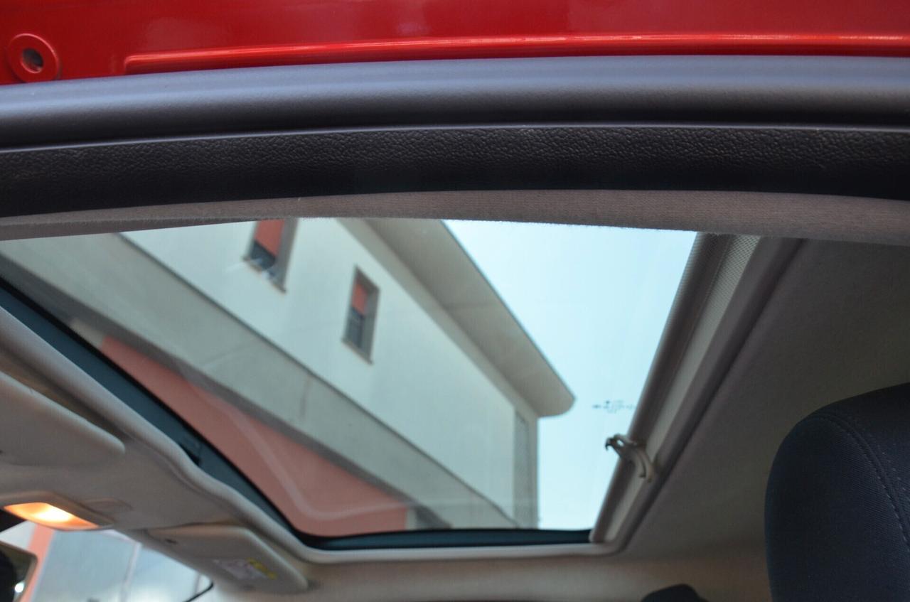 Fiat 500 1.0 Hybrid Red
