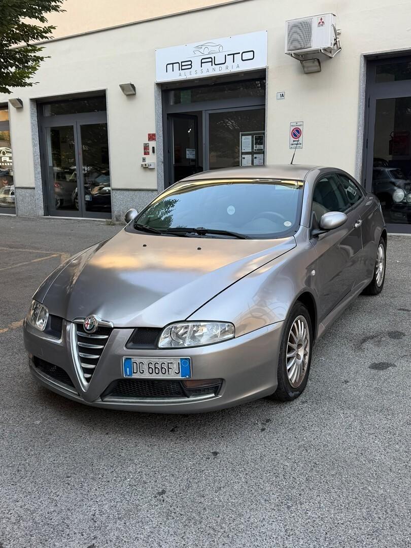 Alfa Romeo GT solo 62.000km benzina unico propr