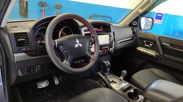 MITSUBISHI Pajero 3.2 DI-D 16V aut. 3p. Intense - AUTOCARRO 2 POSTI