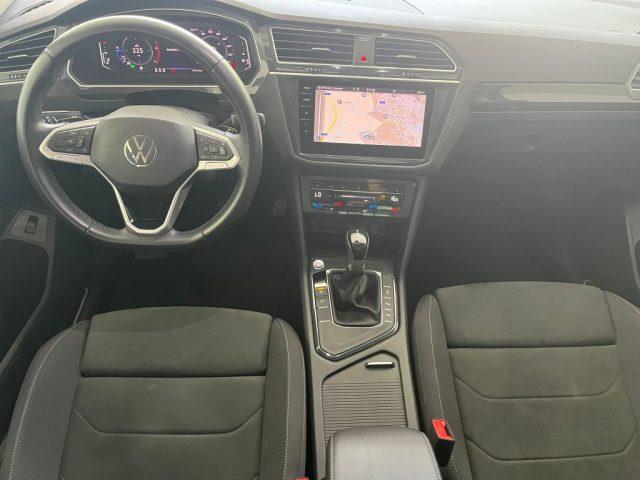 VOLKSWAGEN Tiguan 2.0 TDI 150 CV SCR DSG Elegance