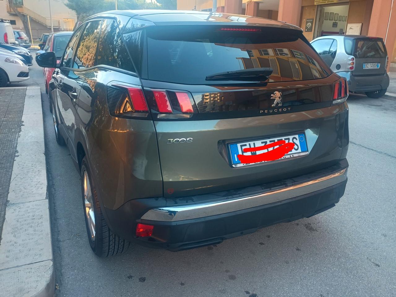 Peugeot 3008 BlueHDi 130 S&S Business N1