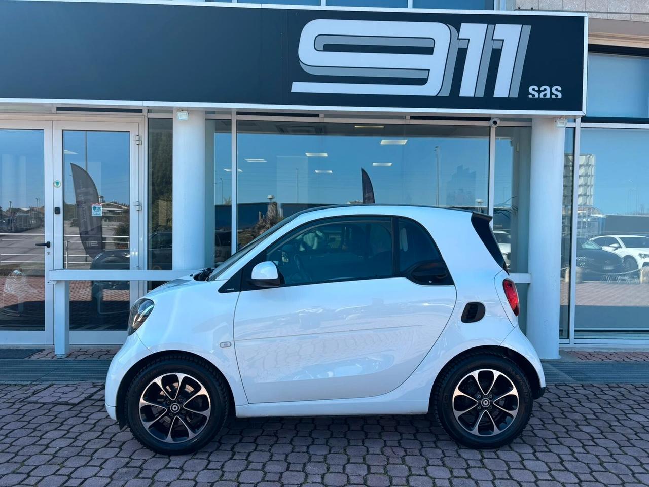 Smart ForTwo 1000 62 kW coupé passion