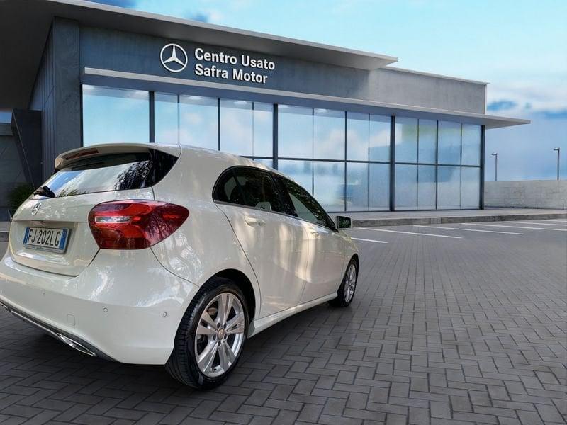Mercedes-Benz Classe A A 180 d Sport