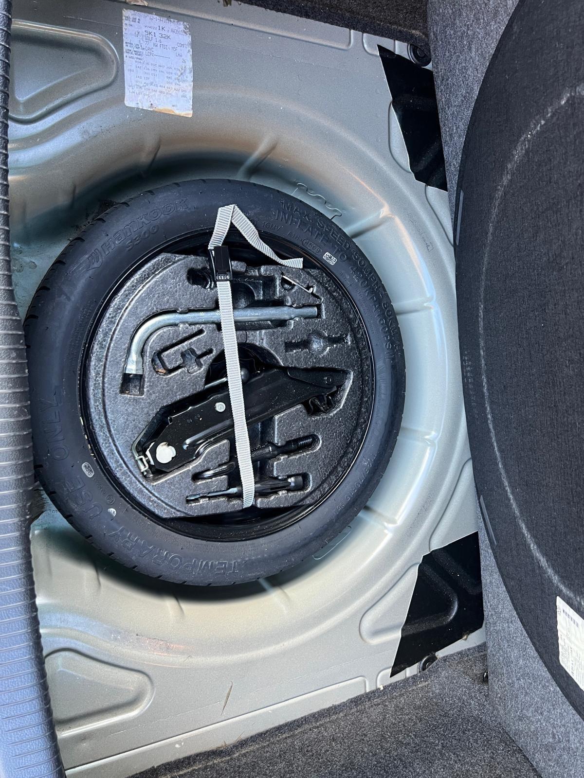 Volkswagen Golf 1.6 TDI DPF 5p. Highline