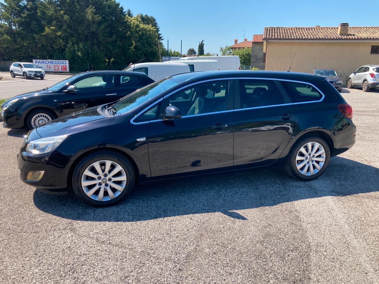 Opel Astra 1.7 CDTI 110CV Sports Tourer Cosmo