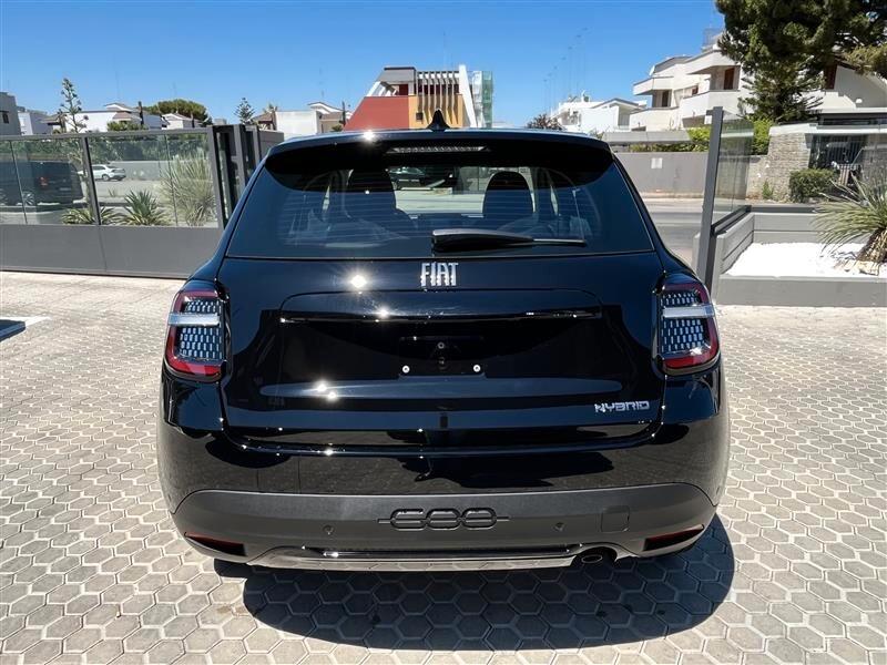 Fiat 600 Hybrid 110 CV DCT MHEV Automatic KM0