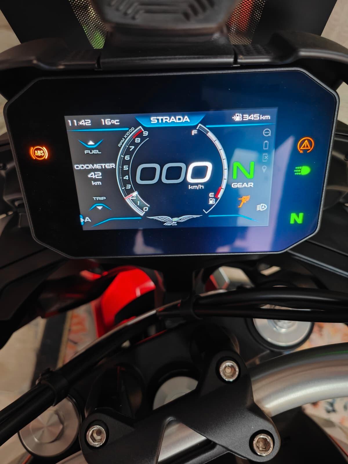 Moto Guzzi V85 TT ABS