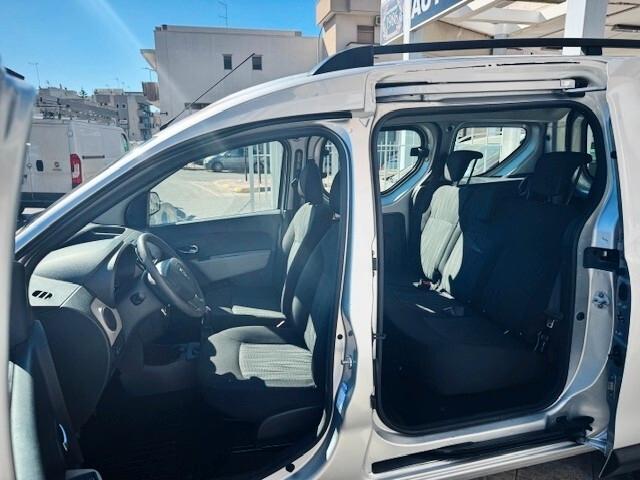 Dacia Dokker 1.5 dCi 8V 90CV Start&Stop Serie Speciale Lauréate Family