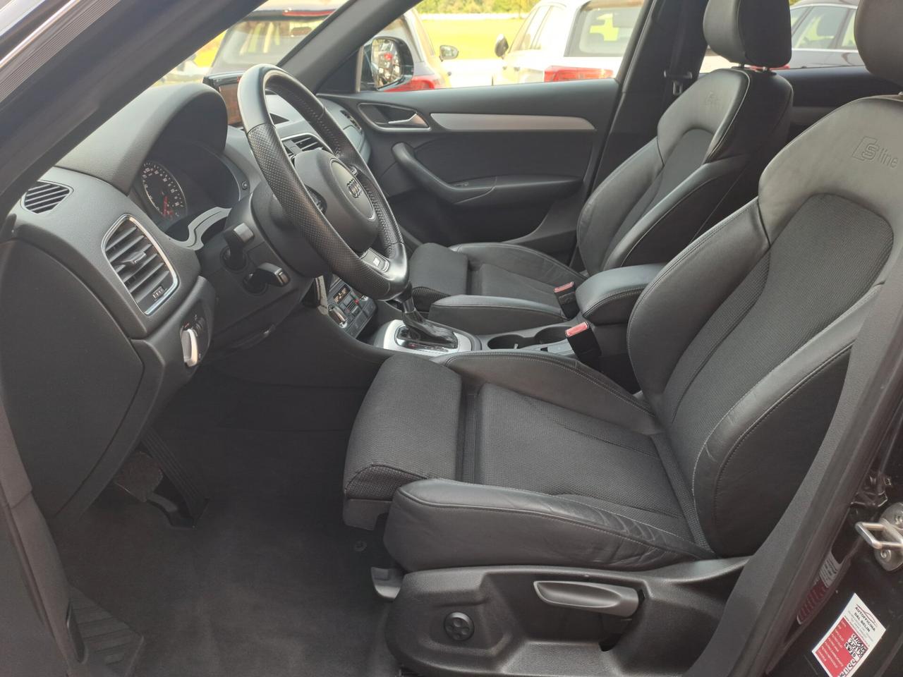 AUDI Q3 2.0 TDI 177CV QUATTRO S-TRONIC S-LINE - GANCIO TRAINO