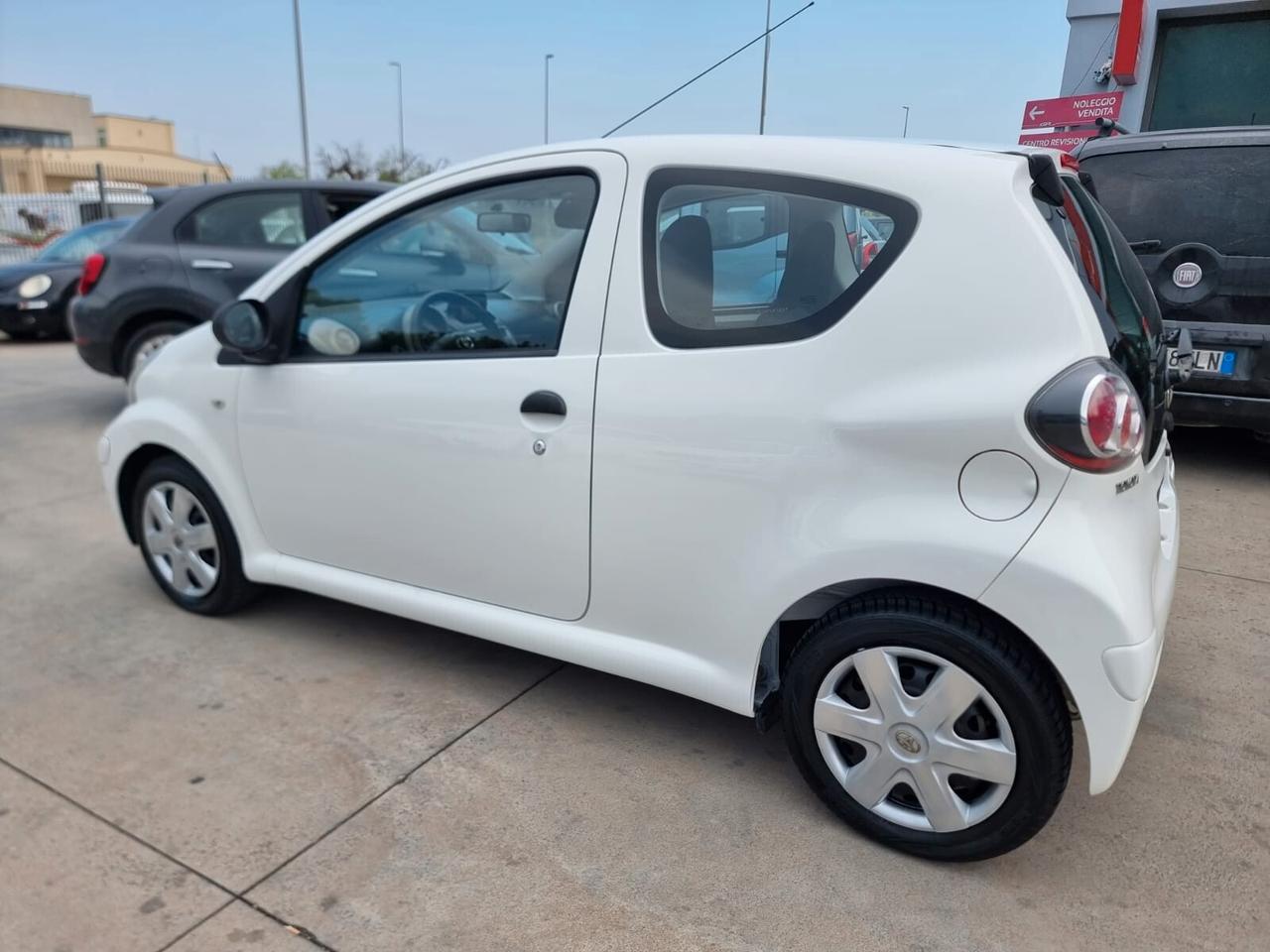 Toyota Aygo 1.0 12V VVT-i 3 porte Now