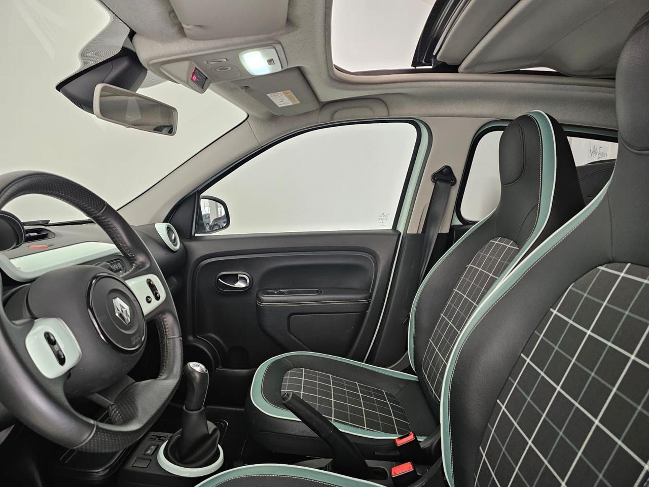 RENAULT TWINGO PARISIENNE CABRIO