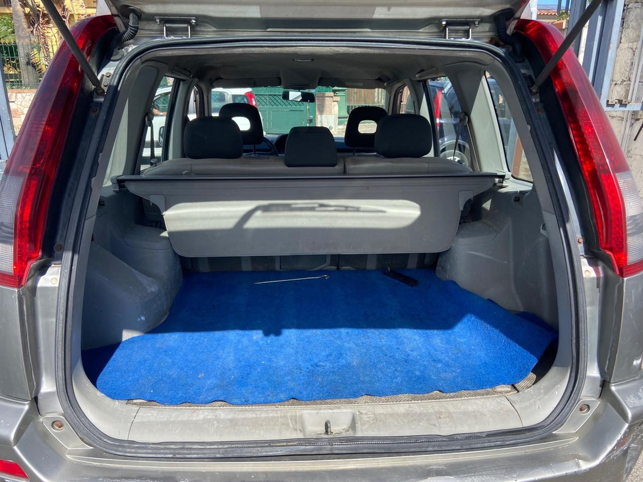 Nissan X-Trail 2.2 TD Di Elegance