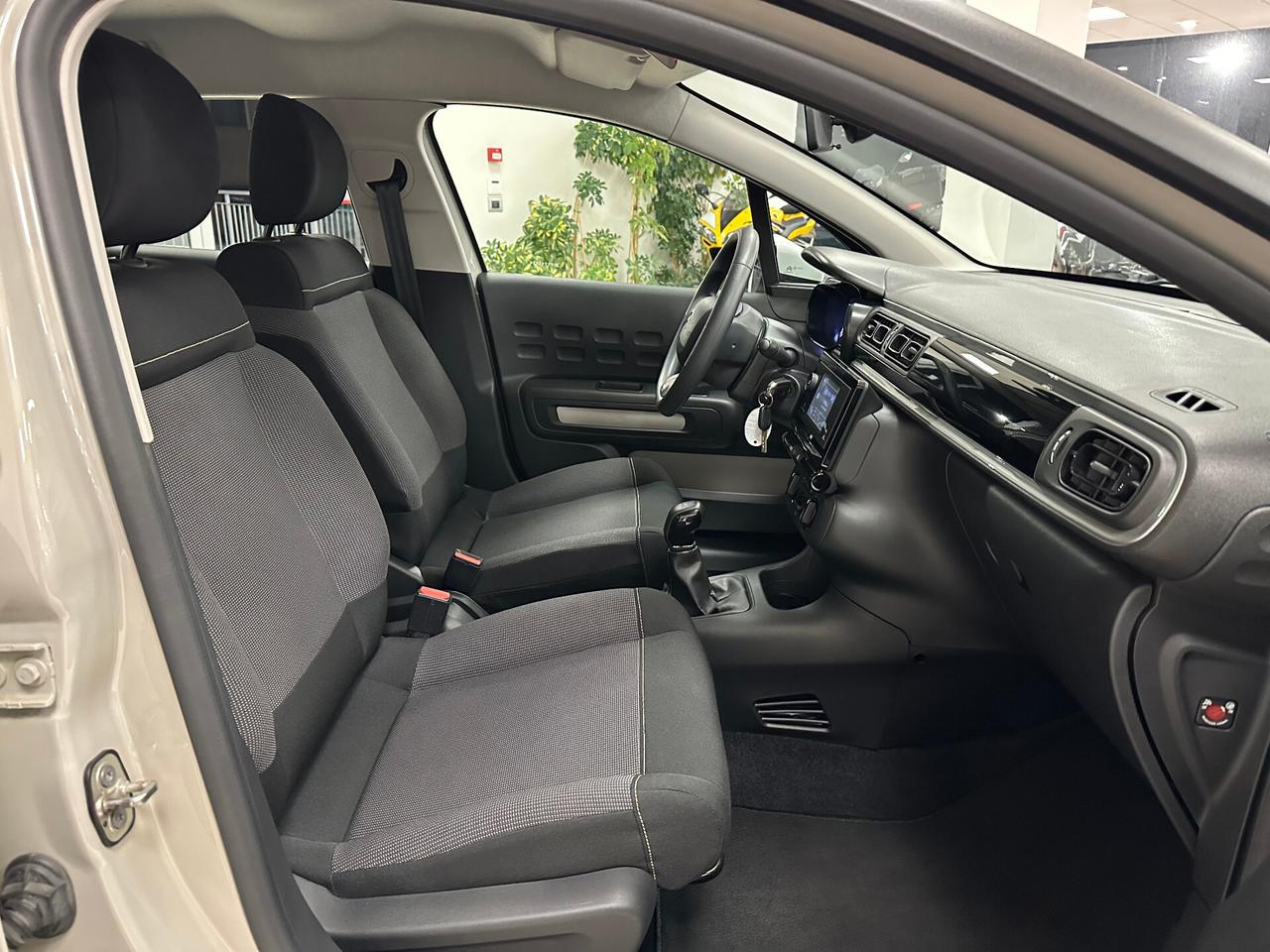 Citroen C3 PureTech 83 S&S You - 12/2023