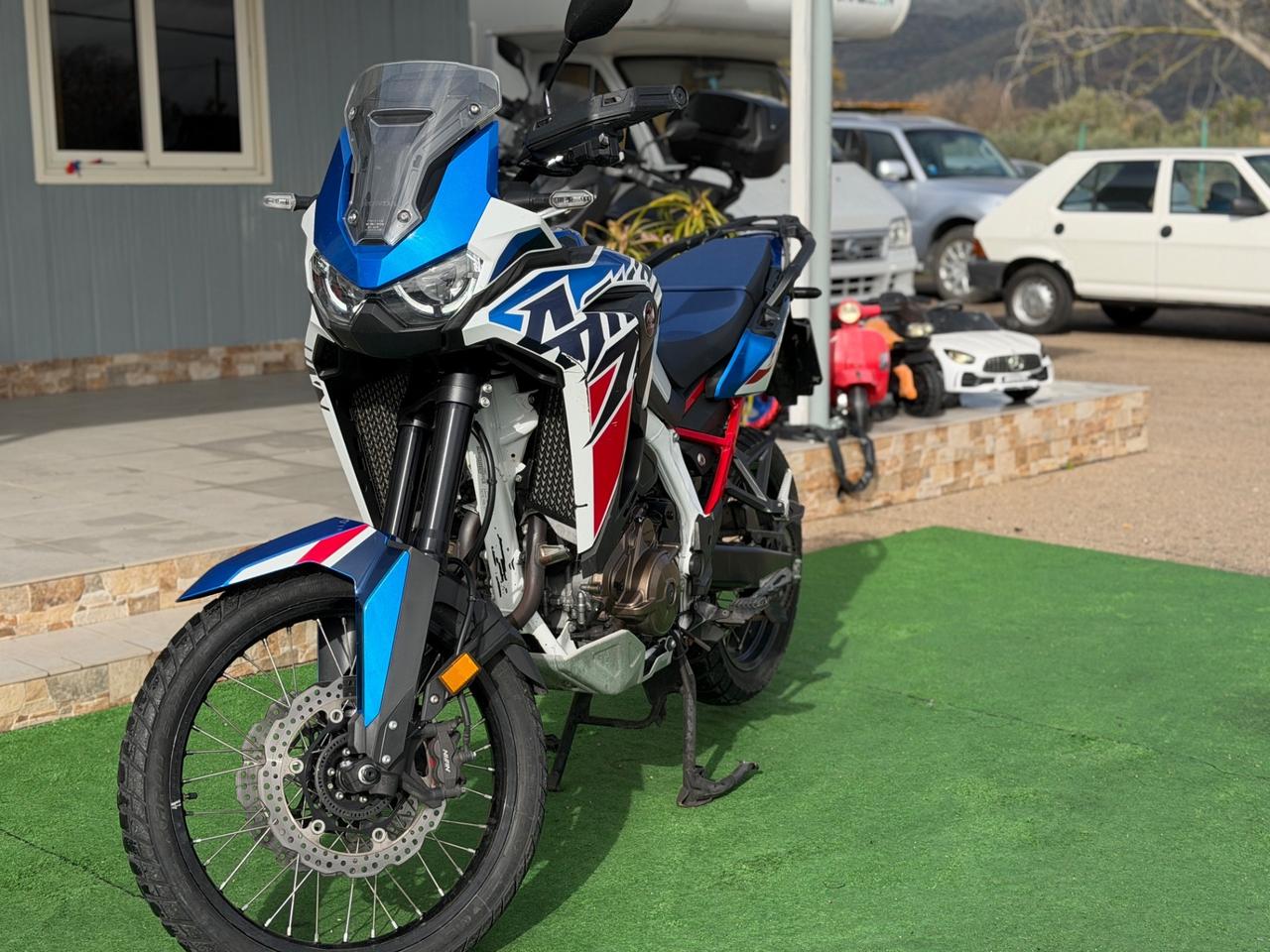 Honda Africa Twin CRF 1100 Automatica 9Mila km Nuova