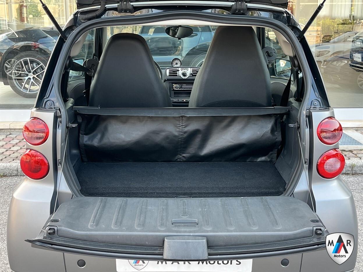 Smart ForTwo 1000 52 kW MHD coupé passion