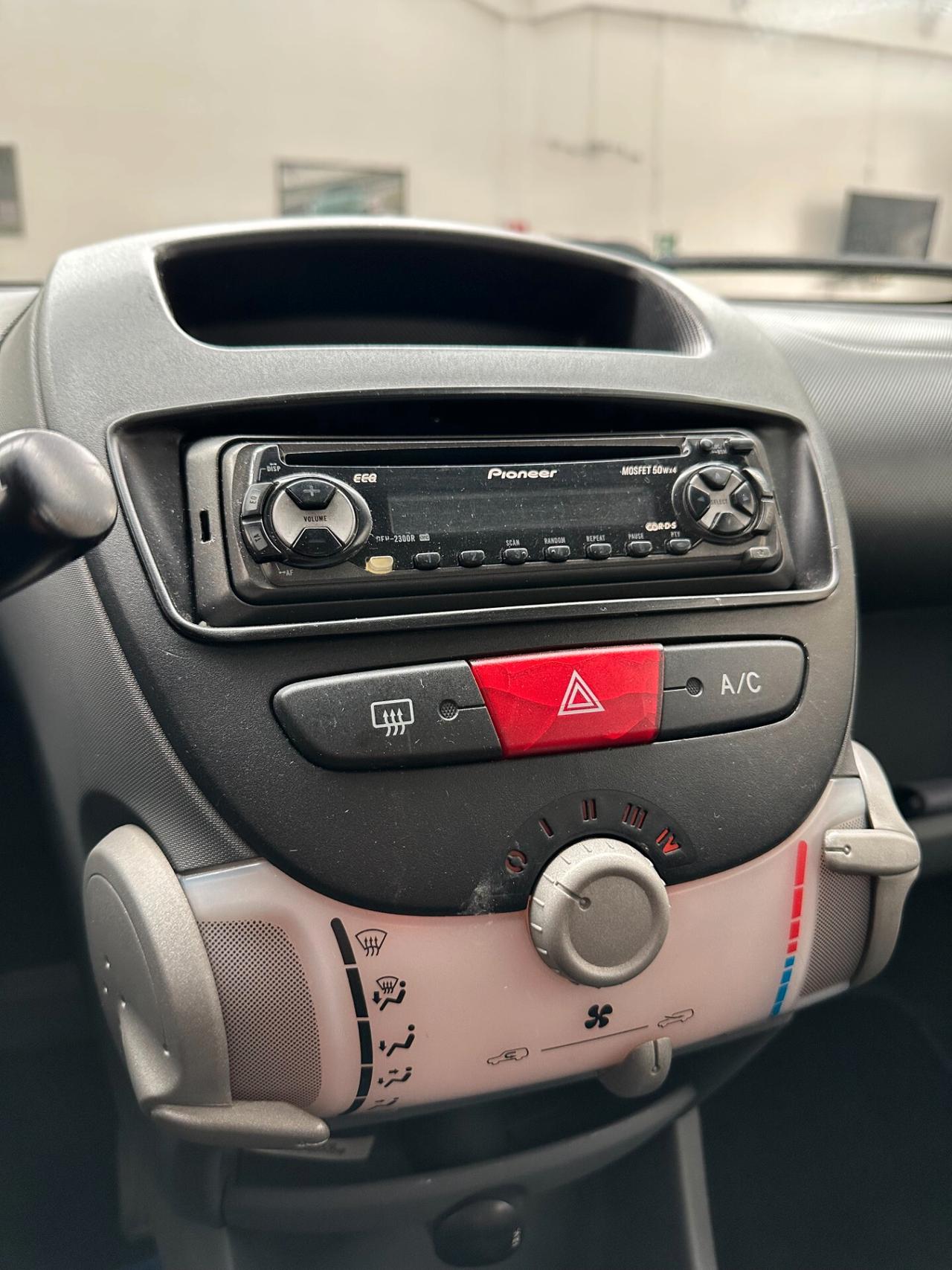 Citroen C1 1.0 Benz, Euro 4, si neopat, buoni condiz