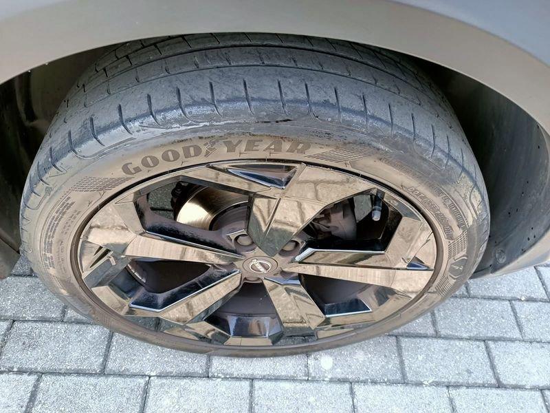 Nissan Juke 1.0 dig-t Kiiro 114cv