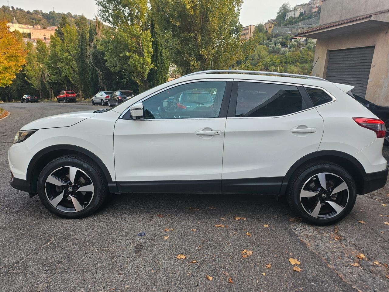 Nissan Qashqai 1.5 dCi N-Connecta 2016