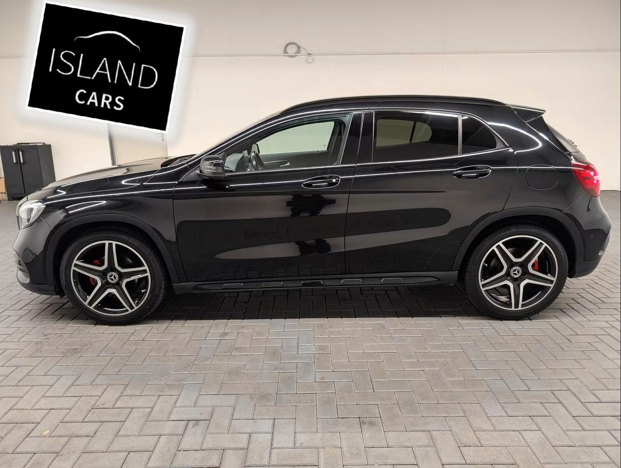 Mercedes-benz GLA 180 AMG line