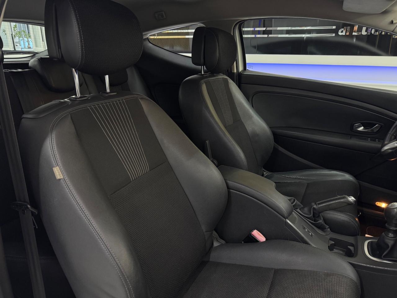 RenaulMégane Coupé 1.5 dCi 110CV Luxe
