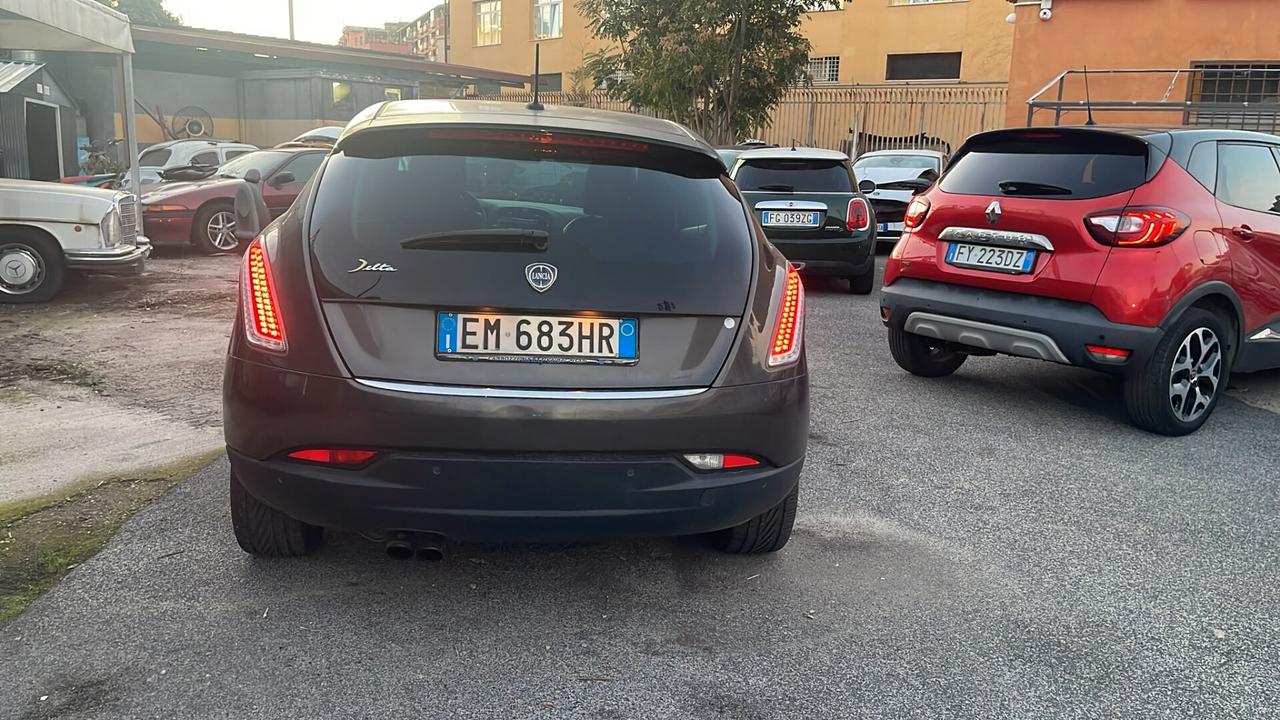 Lancia Delta 2.0 MJT DPF Gold