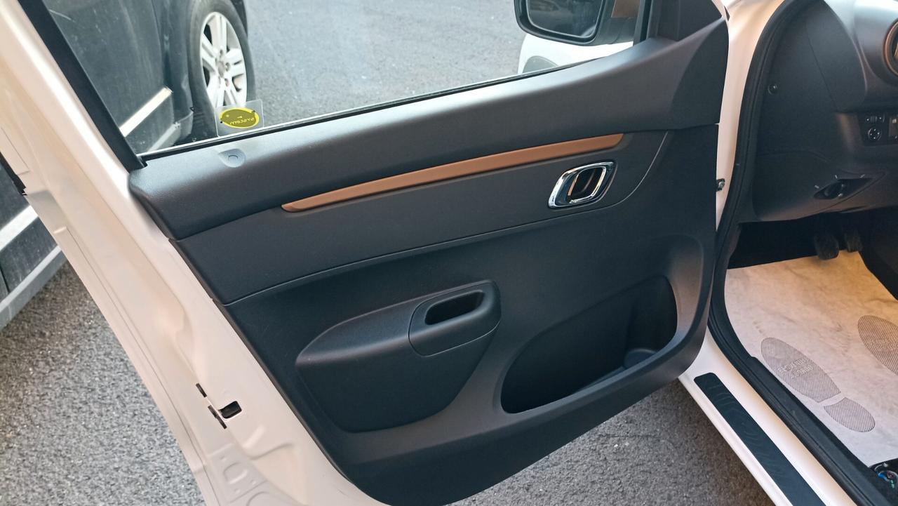 Dacia Spring Extreme Electric 65