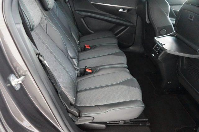 PEUGEOT 5008 BlueHDi 130 S&S EAT8 Allure Pack 7 Posti