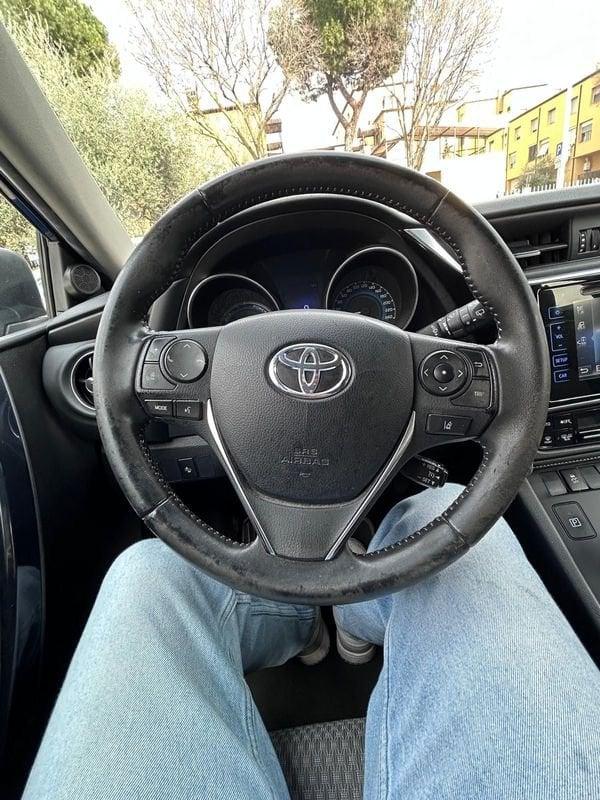 Toyota Auris Hybrid Hybrid Active