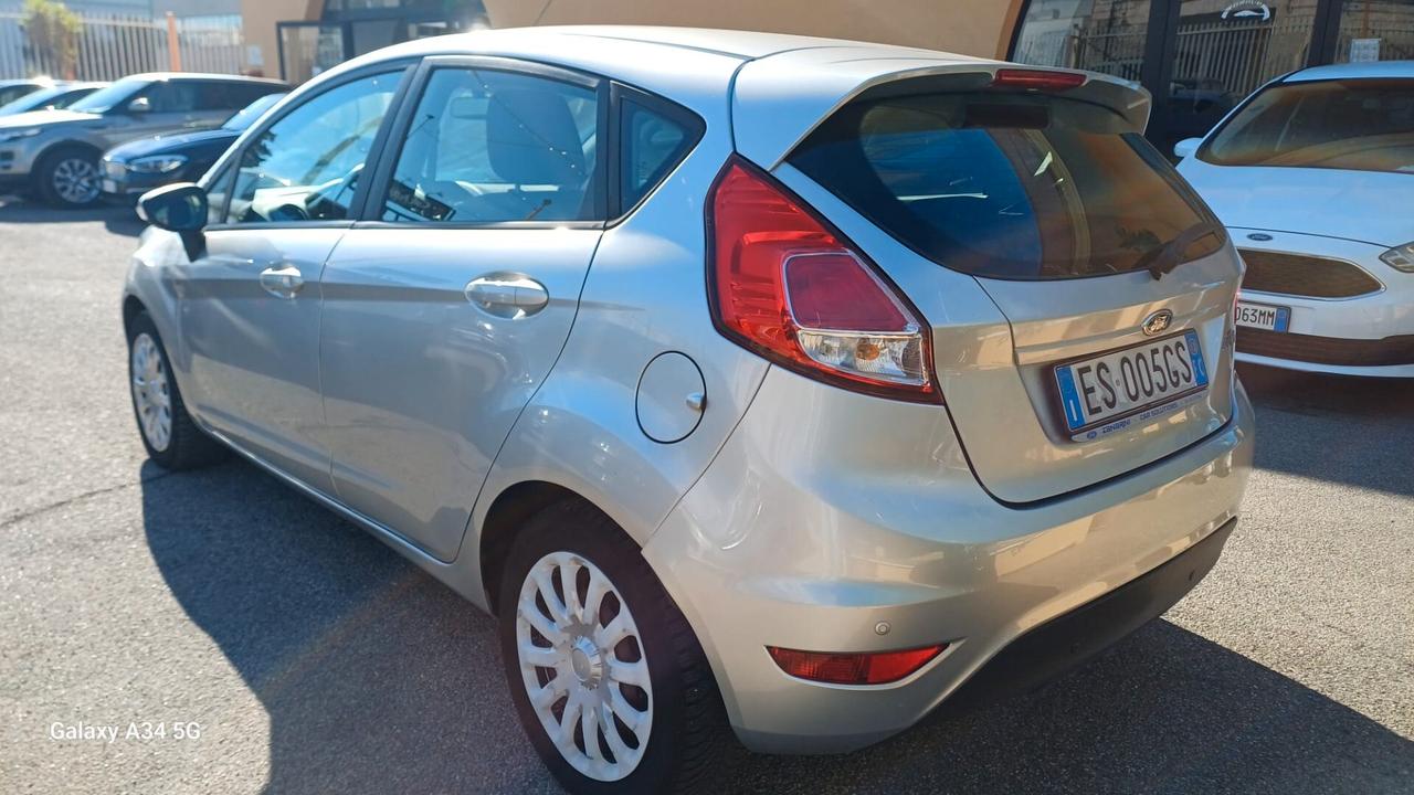 Ford Fiesta 1.5 TDCi 75CV 5 porte Business