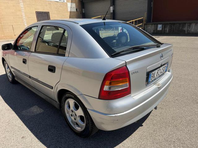 OPEL Astra 1.6i 16V cat 5p Club senza nessun lavoro da fare