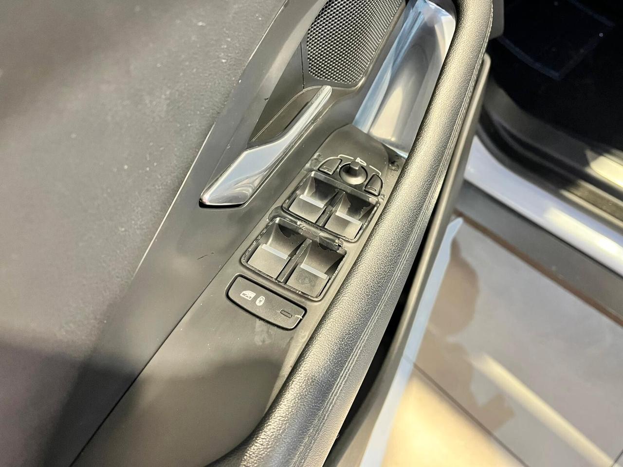 Jaguar E-Pace 2.0D 150 CV AWD R-Dynamic S