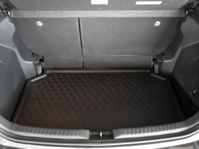 Toyota Yaris Hybrid Lounge MY20