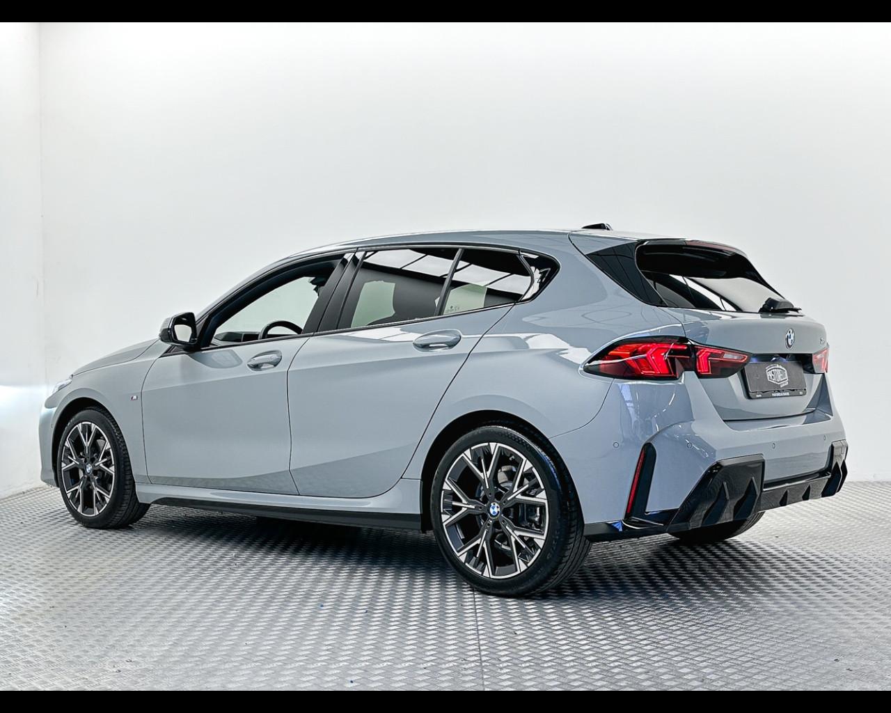 BMW Serie 1 (F70) - 120 48V MSport