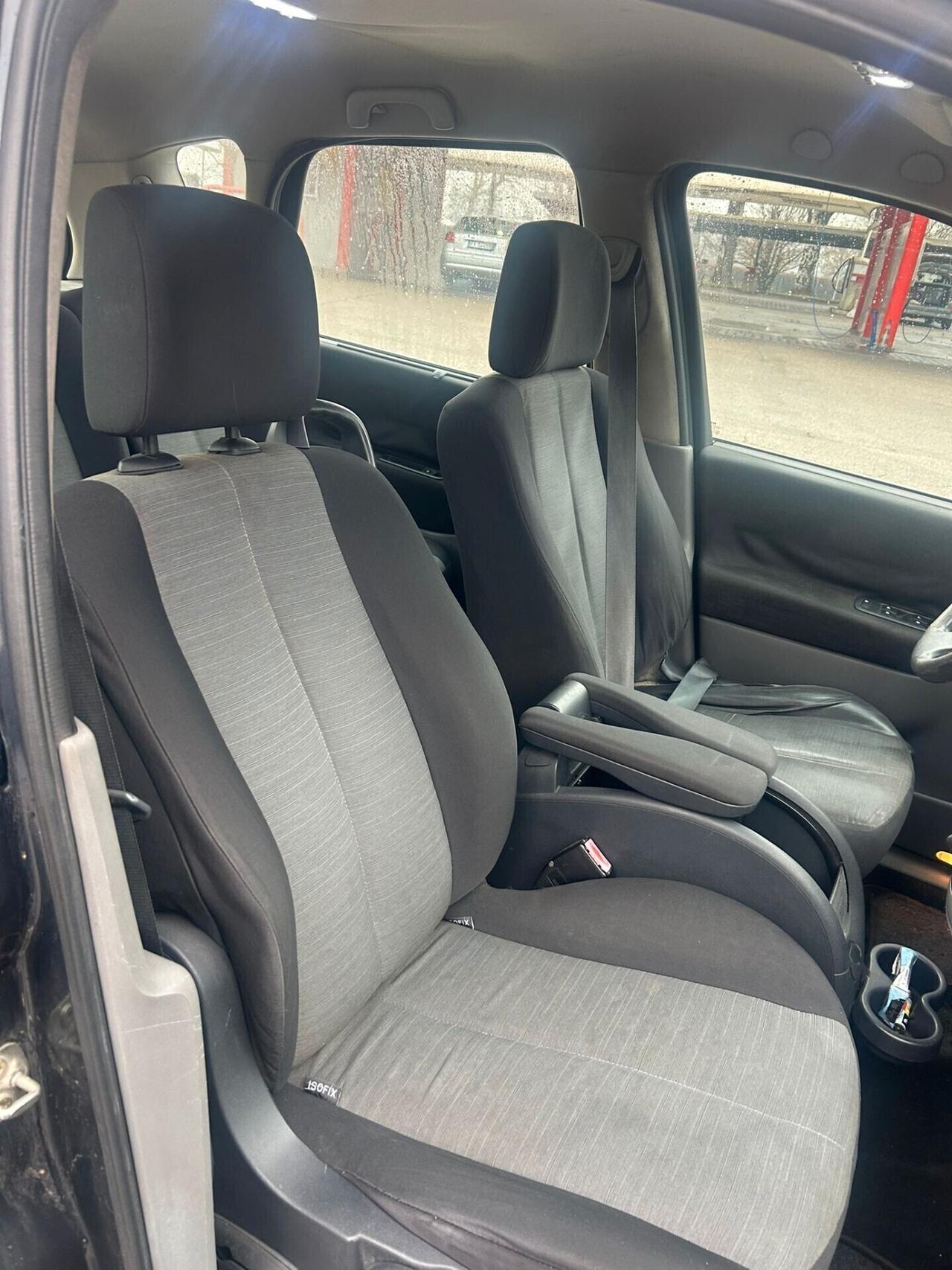 Renault Scenic Scénic 1.9 dCi/130CV Confort