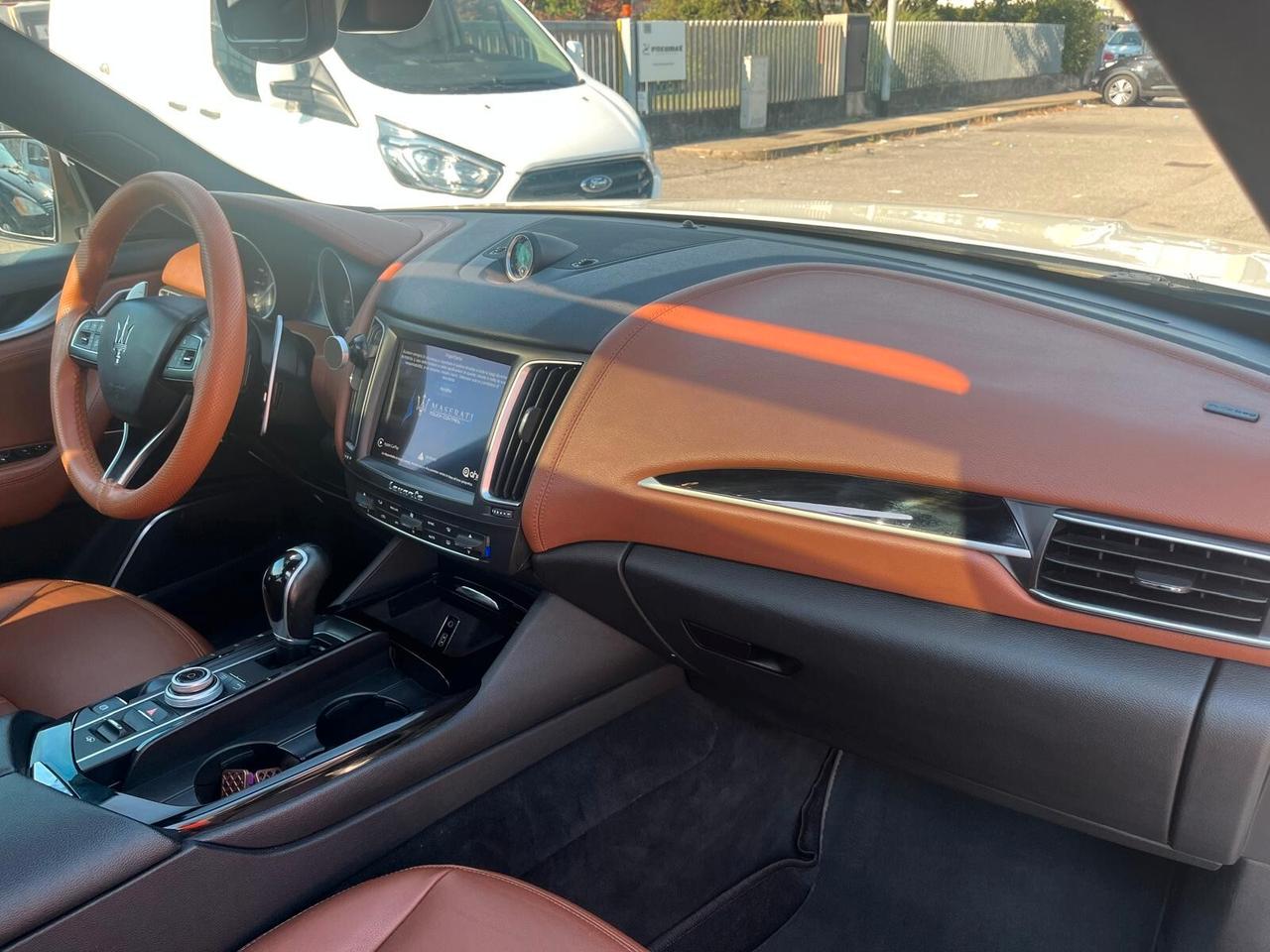 Maserati Levante V6 Diesel 275 CV AWD