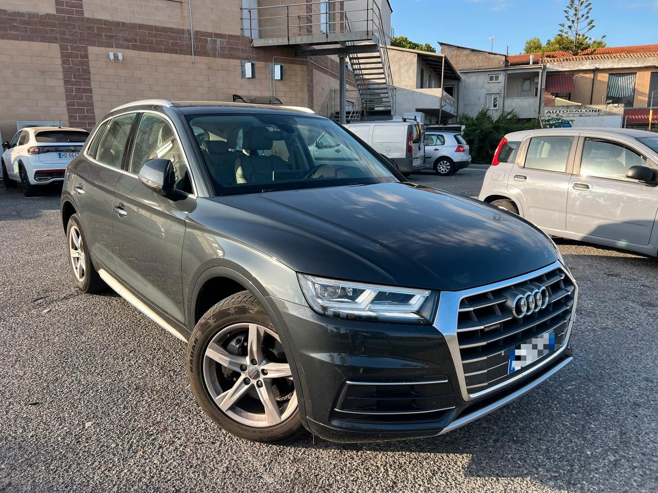 Audi Q5 2.0 TDI quattro S tronic Business Sport
