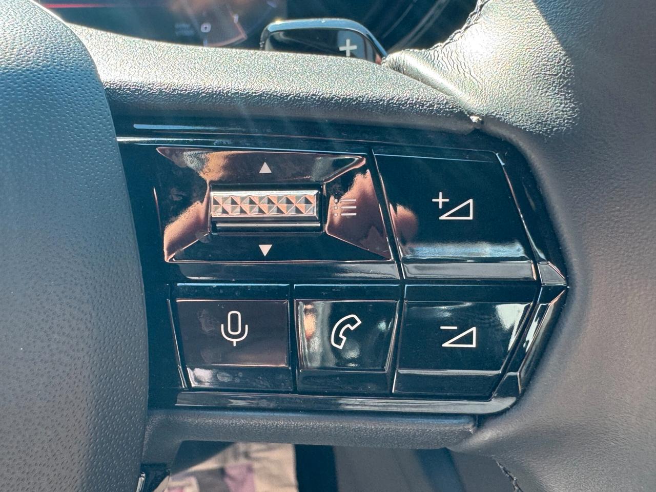 Alfa Romeo Junior 1.2 136 CV Hybrid eDCT6 Speciale
