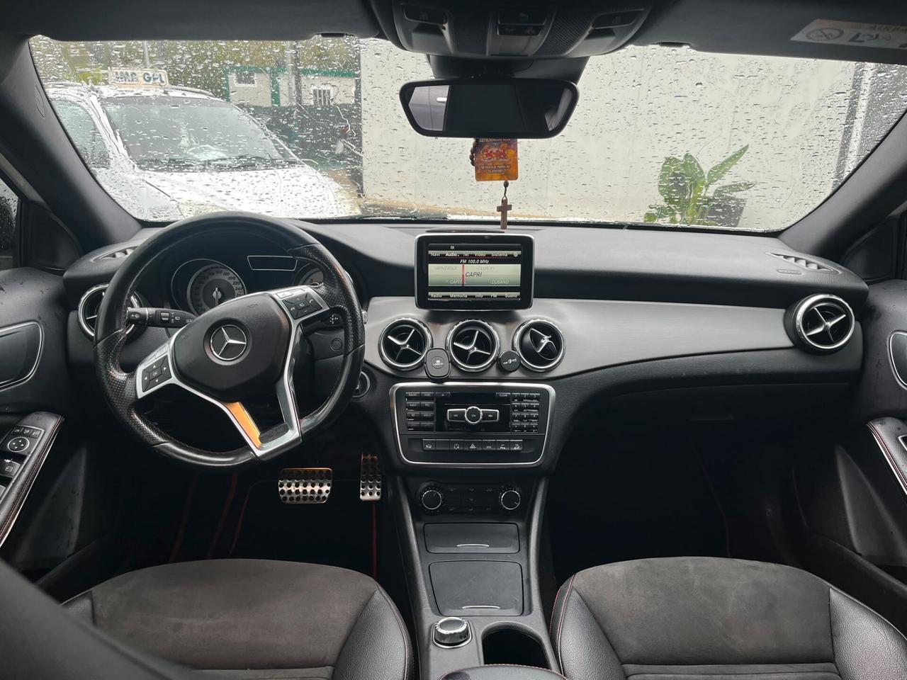 Mercedes-benz GLA 220 CDI Automatic 4Matic Sport