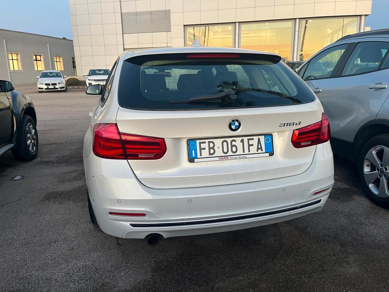 Bmw 318 318d xDrive Touring Sport