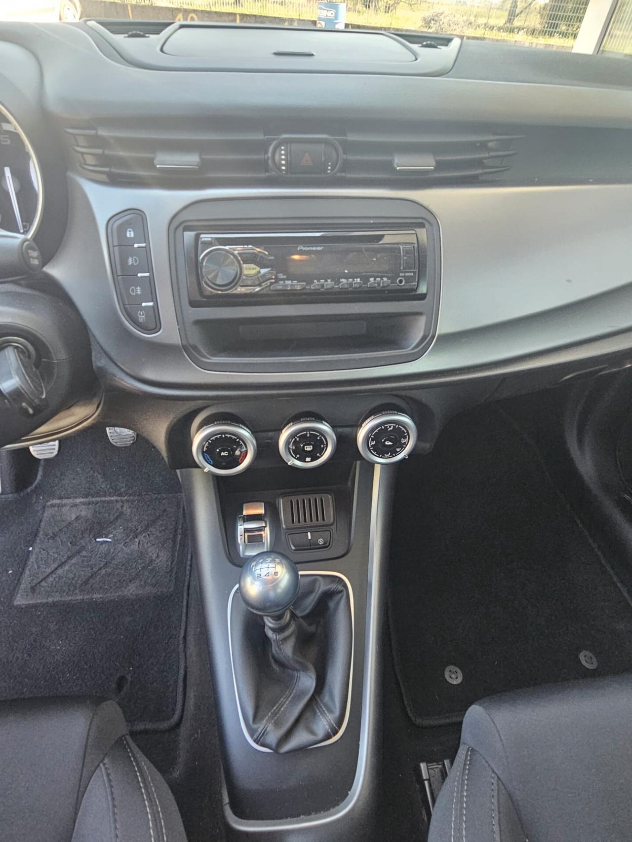 Alfa Romeo Giulietta 1.4 Turbo 105 CV Progression